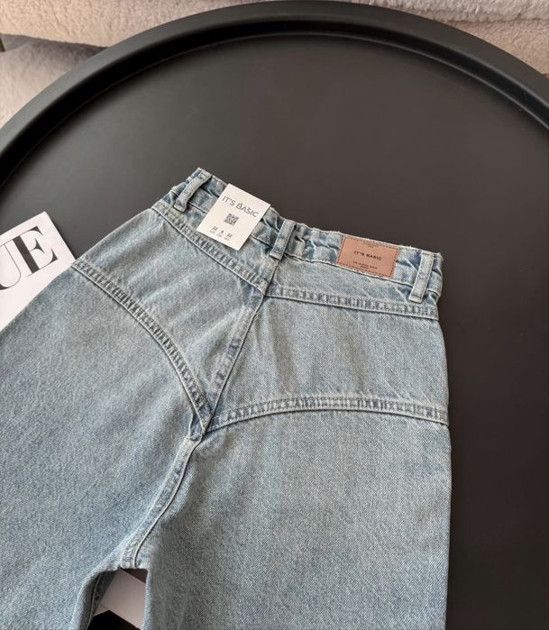 Джинси МОМ , нові, 32 розмір