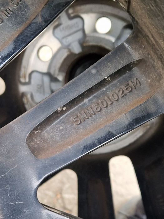 Oryginalne Koła VW Tiguan 5NN 215/65R17 lato
