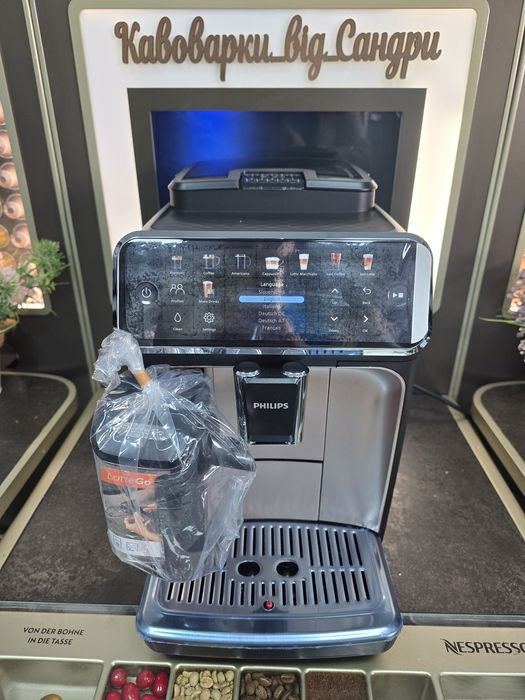 Philips  5500 ідеальний стан,б/у