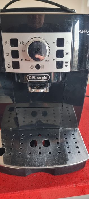 Sprzedam express do kawy DeLonghi