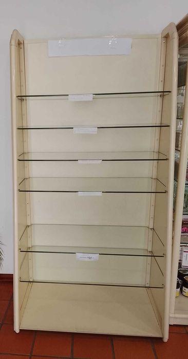 Mobiliário para Estabelecimento Comercial