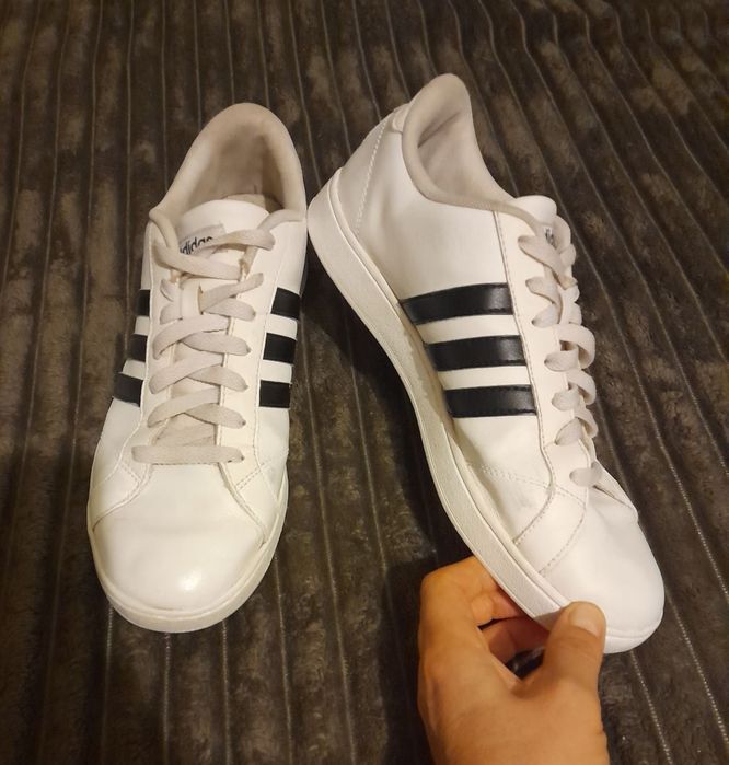 Кросівки Adidas Neo 44р