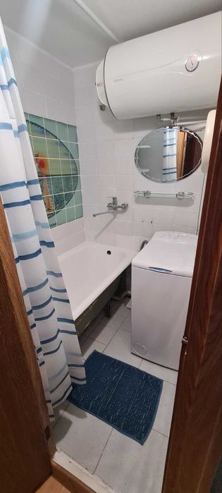 1 кімнатна після ремонту, дуже тепла, проспект Гонгадзе, Виноградар