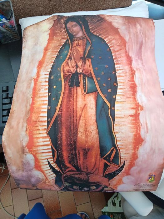 Imagem em tela da virgem de guadalupe