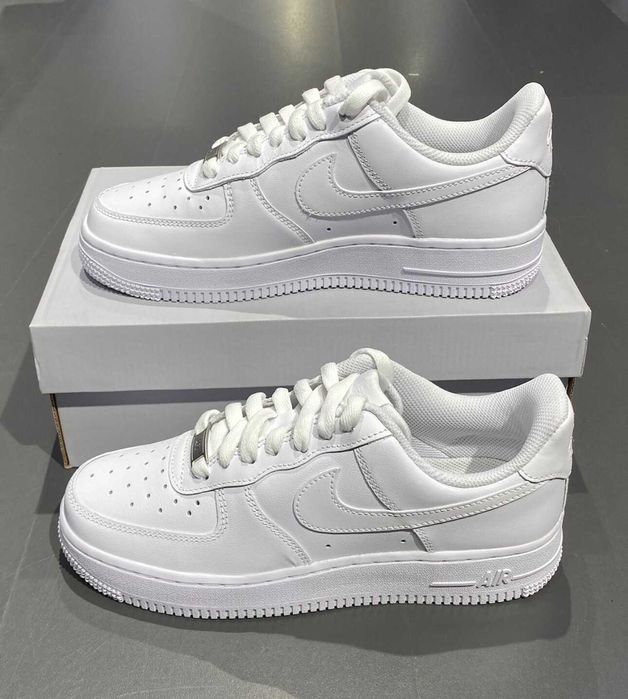 Buty Nike Air Force 1 Białe Czyste R.40