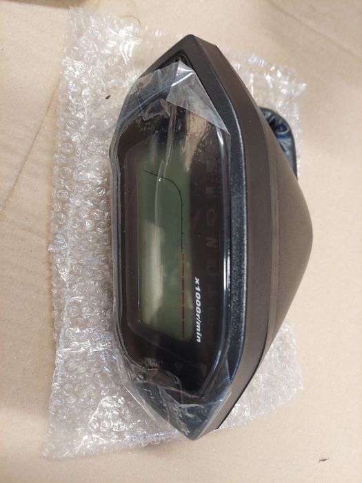 Licznik Yamaha Kawasaki honda w 650 suzuki gs 500