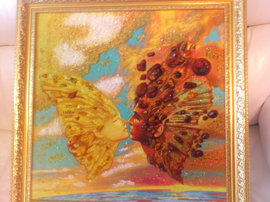 Картина з бурштину