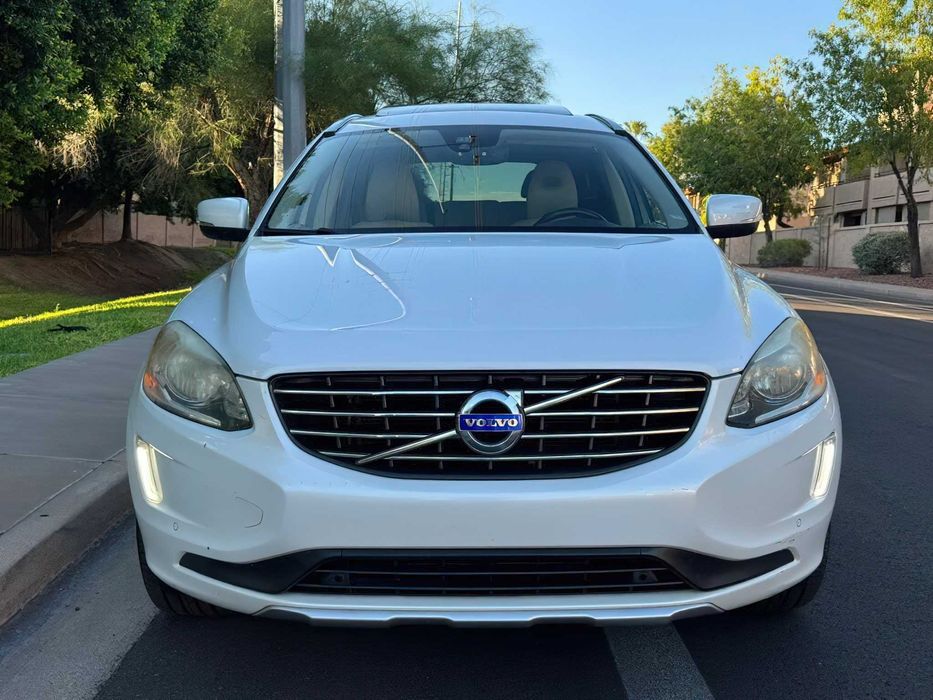 Volvo Xc60      2015