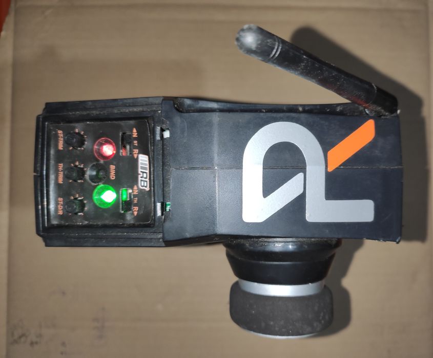 Vendo 2 rádios RC, RB e Carson