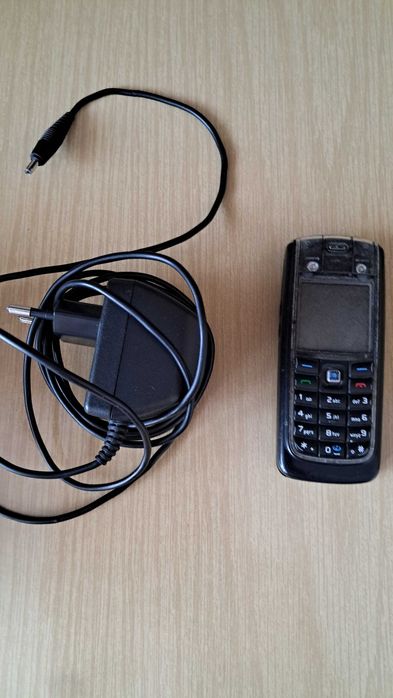 Telefon Nokia 6021