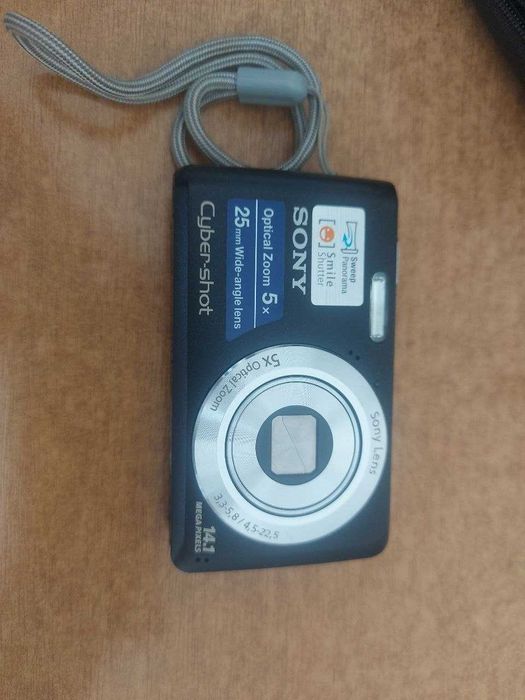 Sony Cyber-Shot DSC-W520 Black