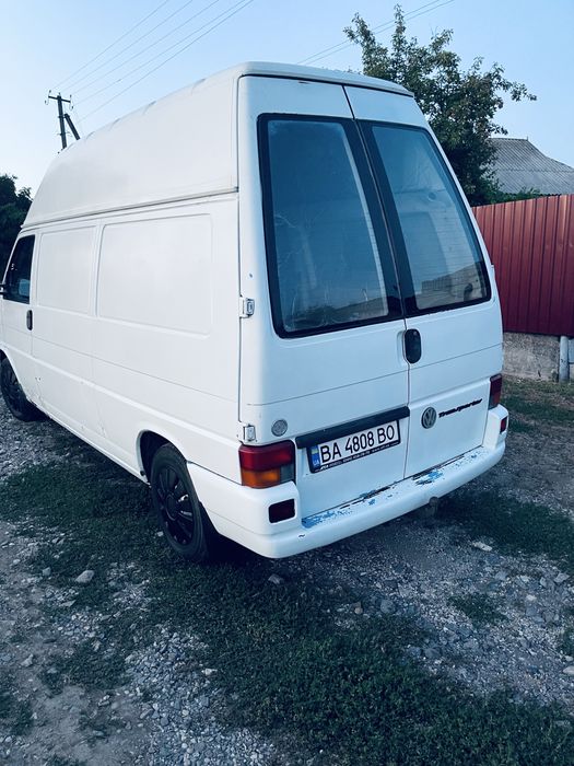 Продам   Wolkswagen Transporter 1.9 Т4