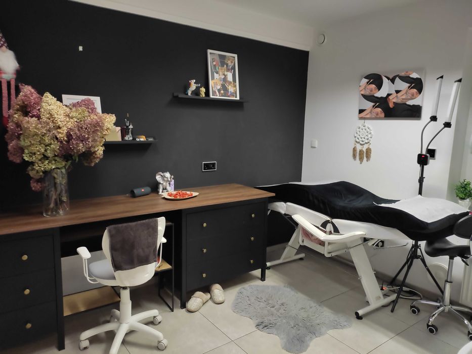 Lokal użytkowy, miejsca parkingowe, blisko Centrum ...