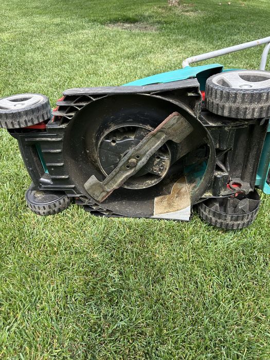 Corta Relva Bosch Rotak 34Li