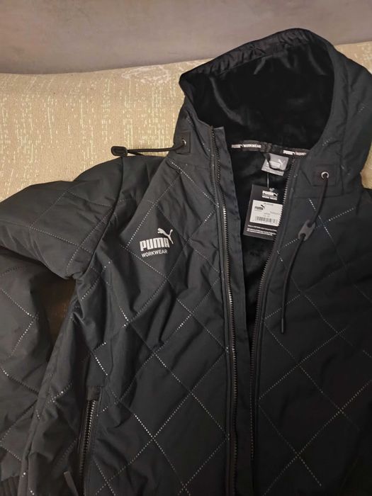 Продам курточку Пума осінь весна нову 650 гр розмір  М