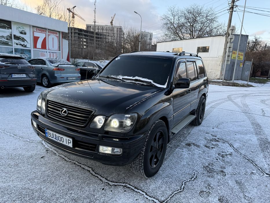 Lexus LX 470 Рест газ/бензин