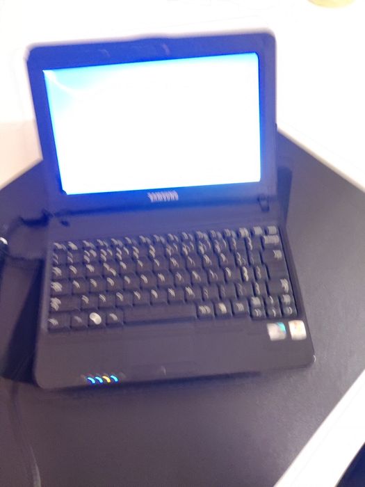 Samsung NP-NB30TSP-PS1