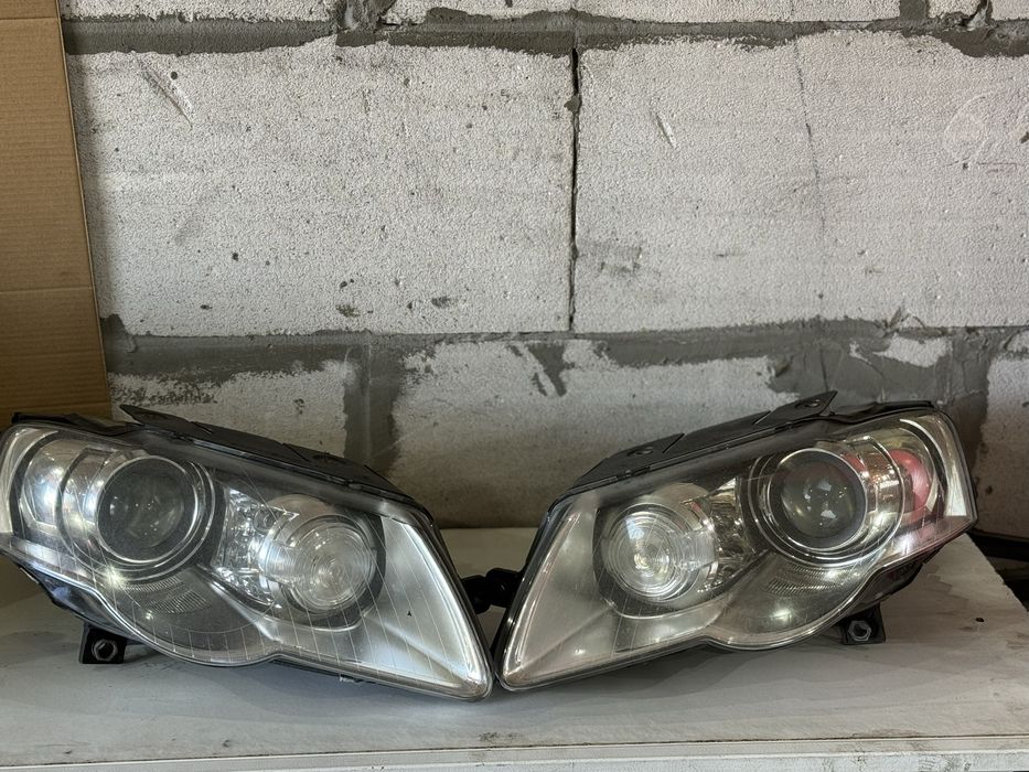 Фари фольцваген В6 адаптивний ксенон оригінал