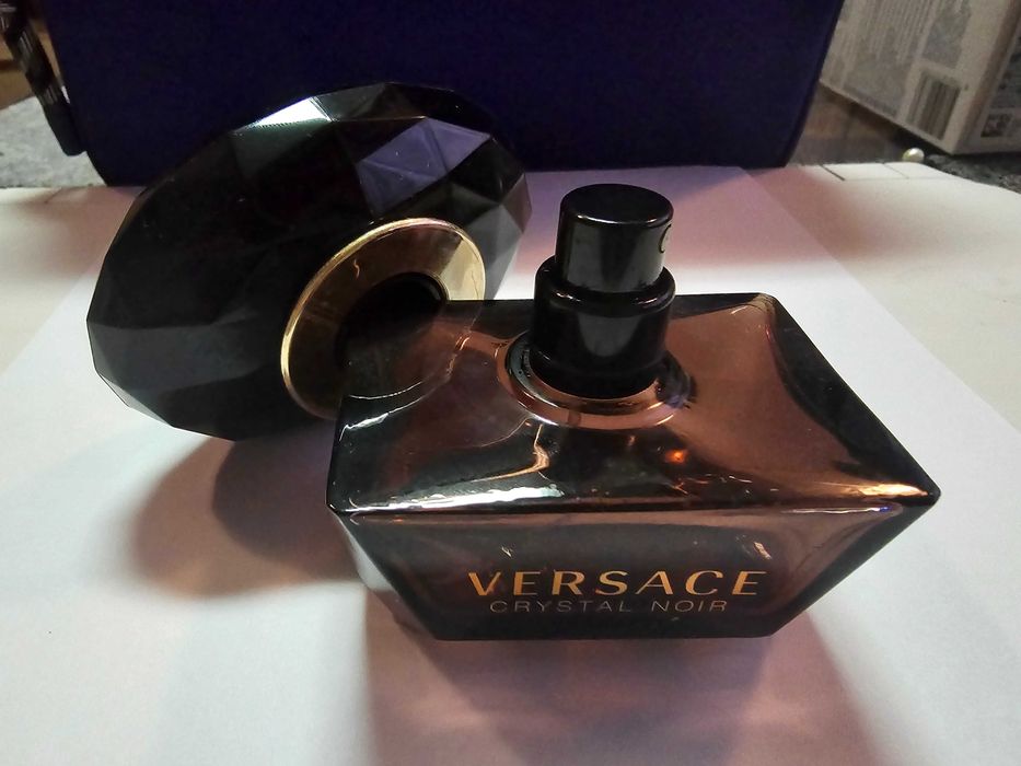 Butelka Versace Crystal Noir Eau de Toilette 50 ml