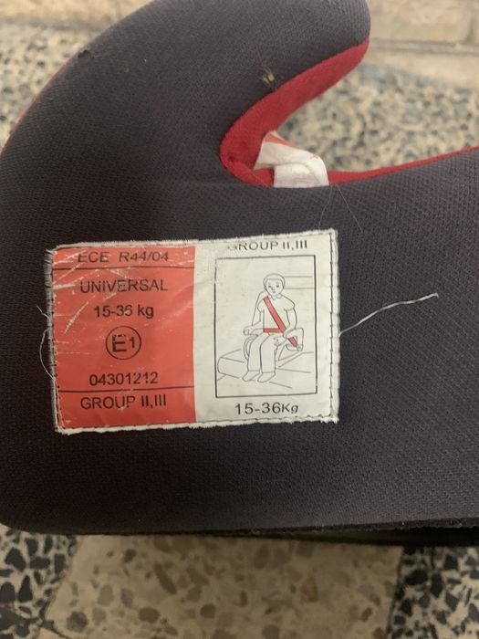 Cadeira Universal para o Carro