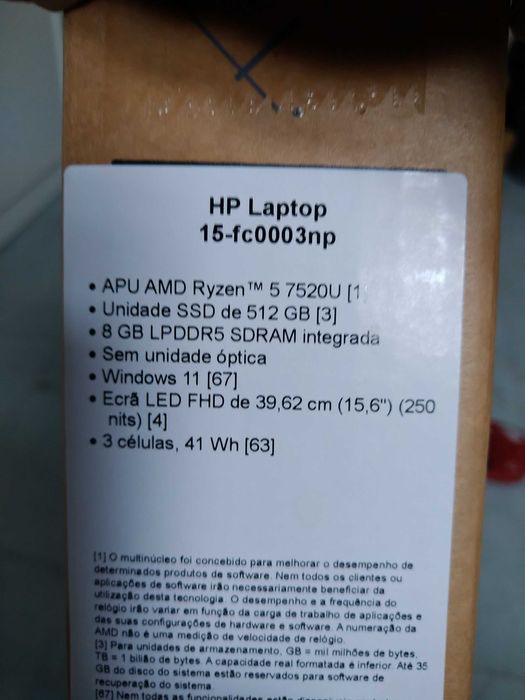 Notebook HP na caixa