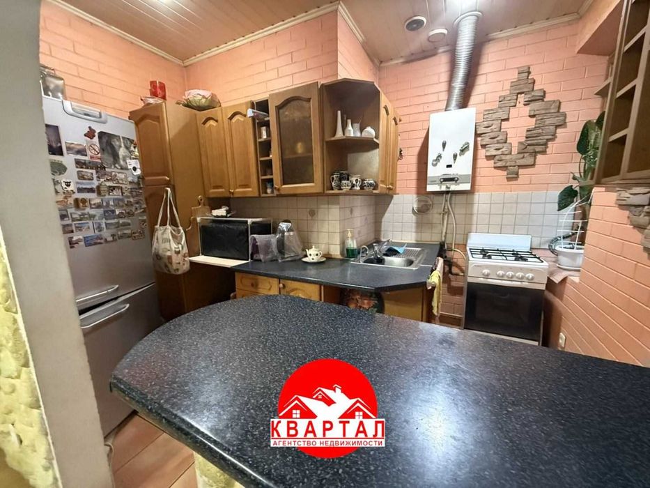 Продается 3-х комн. квартира на Правом Берегу, сталинка
