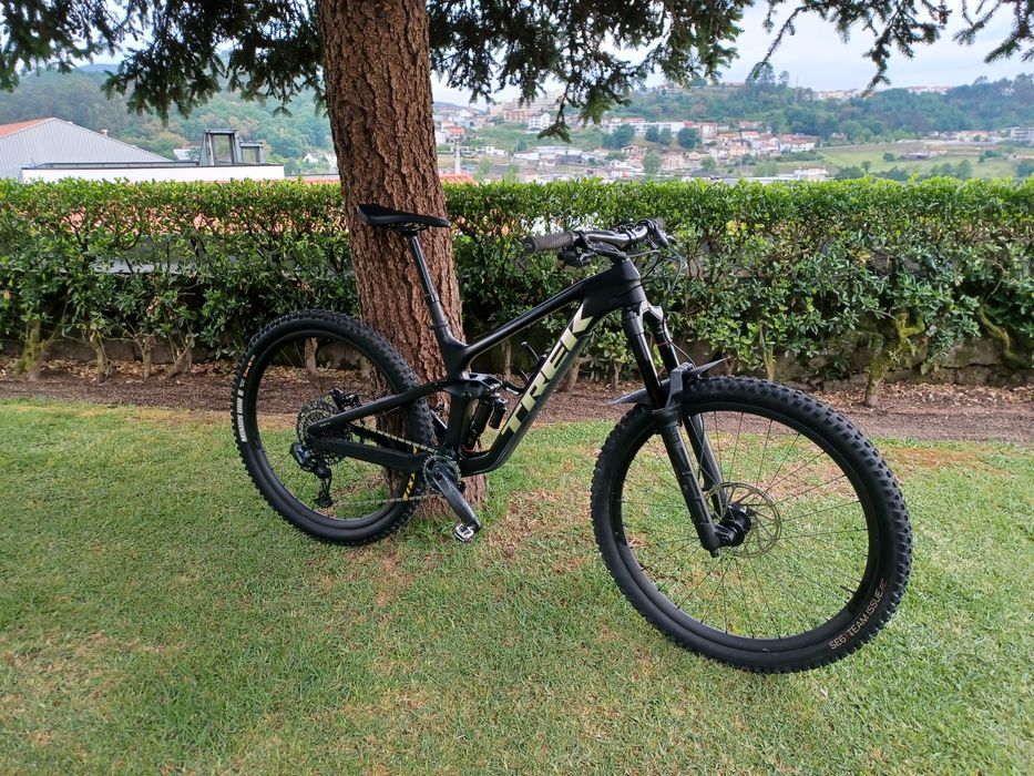 Bicicleta Trek Slash 9.8 GX AXS Gen 5 2024