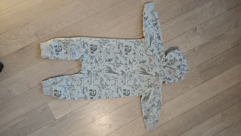 Kombinezon Newbie 80 jak nowy