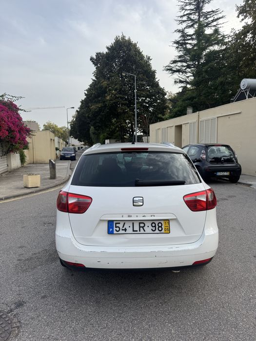 Seat ibiza 1.6 TDI ST foto 2