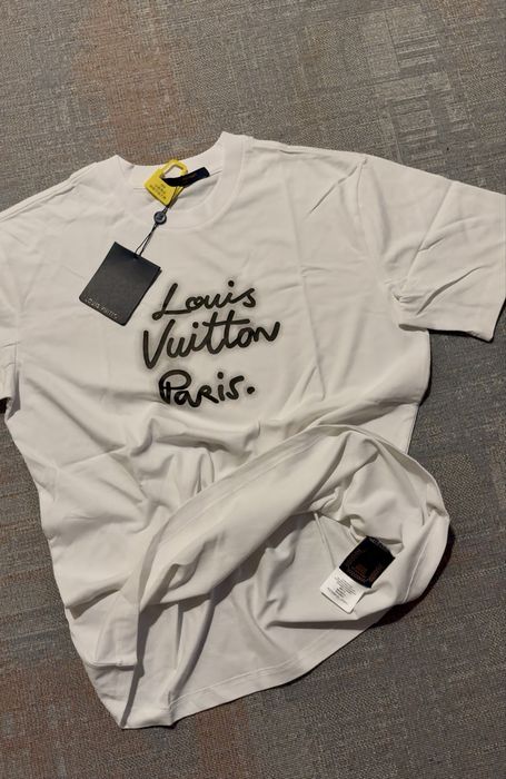 T-shirt LV branco