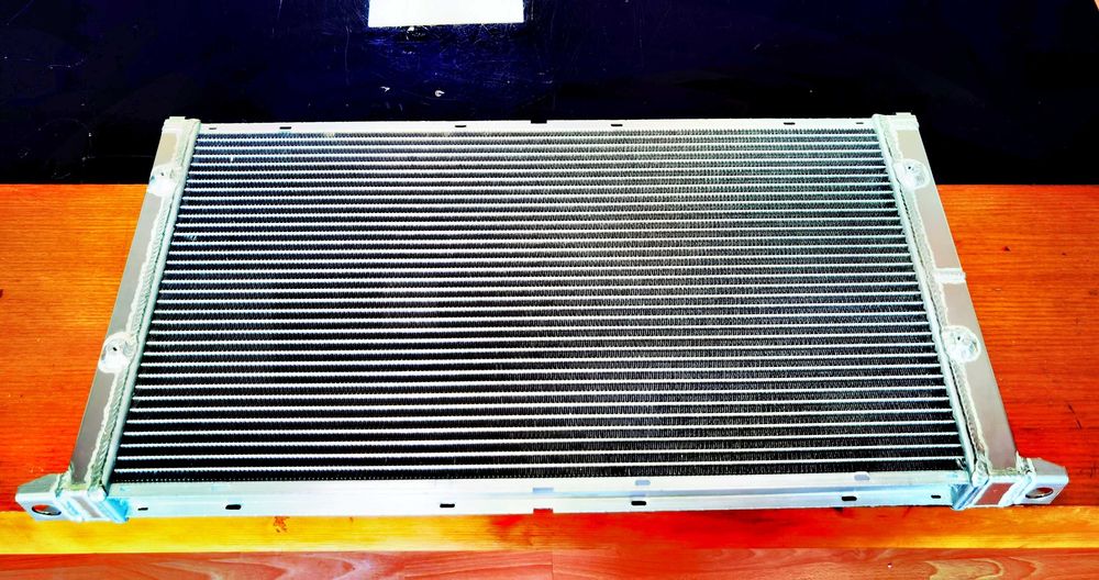Radiador VW Golf MK3 VR6 GTI