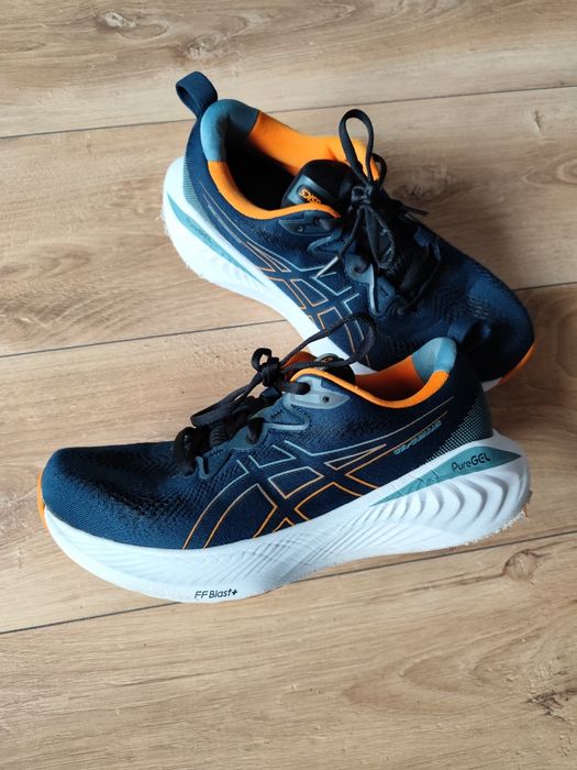Asics Gel Cumulus rozmiar 42
