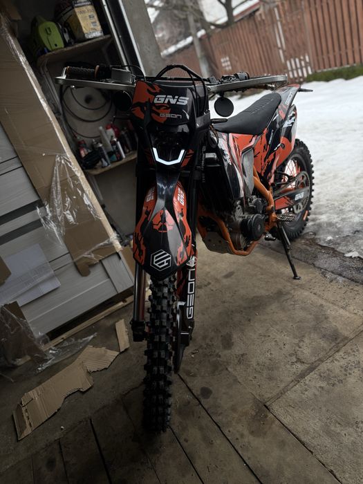 Цікавить обмін на уові лайт кт-300 2024 года випуску бажоно ідеальоног