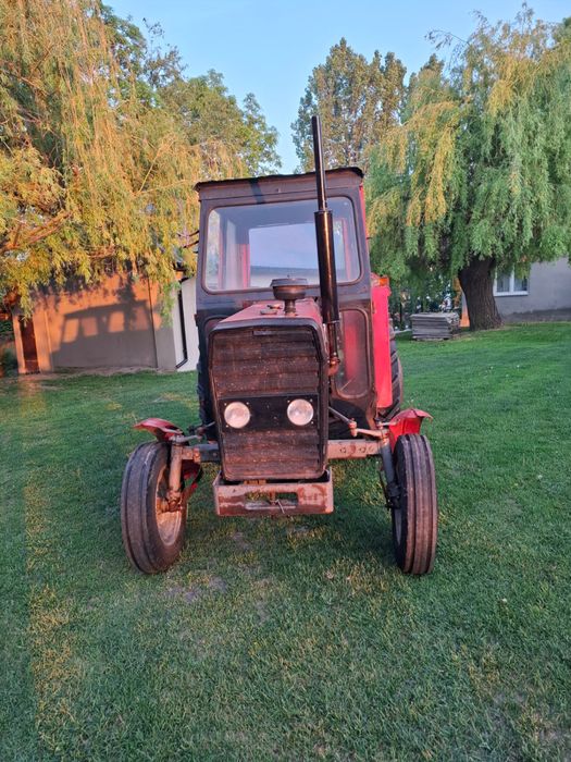 Ciągnik Massey Ferguson 255