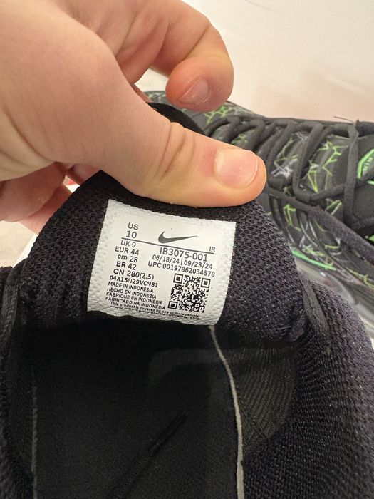 Buty nike air max plus shattered glass meskie