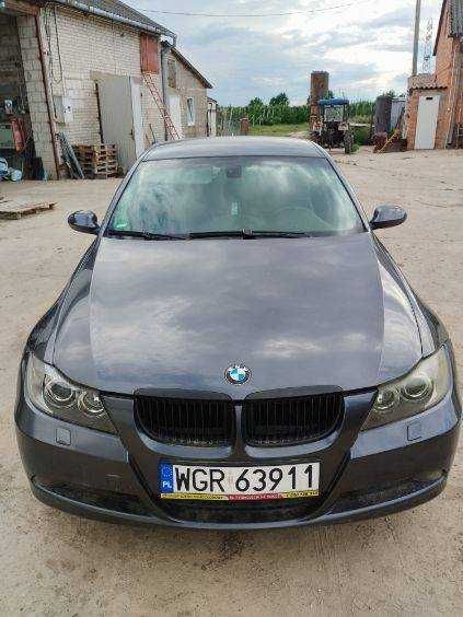 Samochód BMW E90 320D