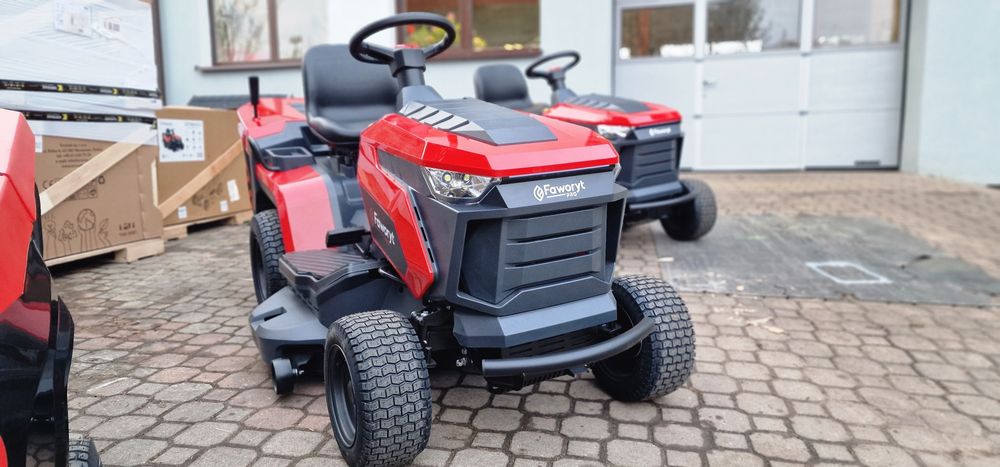 NOWY Traktorek kosiarka Faworyt z koszem dwucylindrowy hydro pompa
