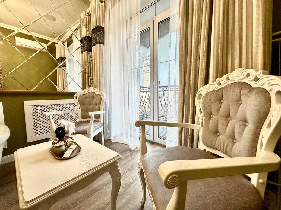 2-ком VIP-апартаменты возле Макдональдса. Центр. Посуточно, подобово