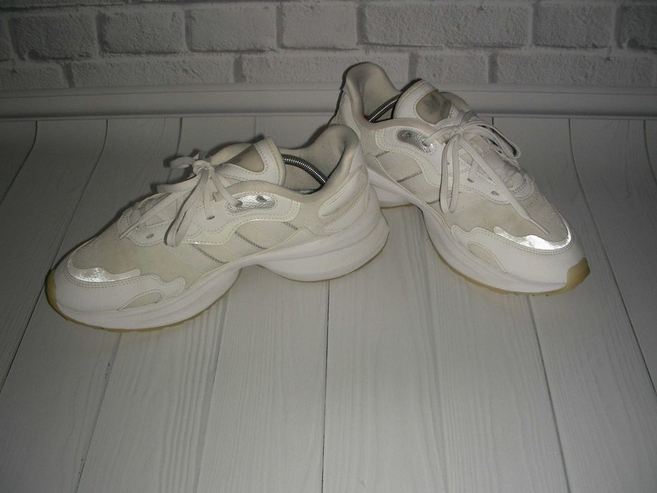 Кросівки adidas 41,5 р.