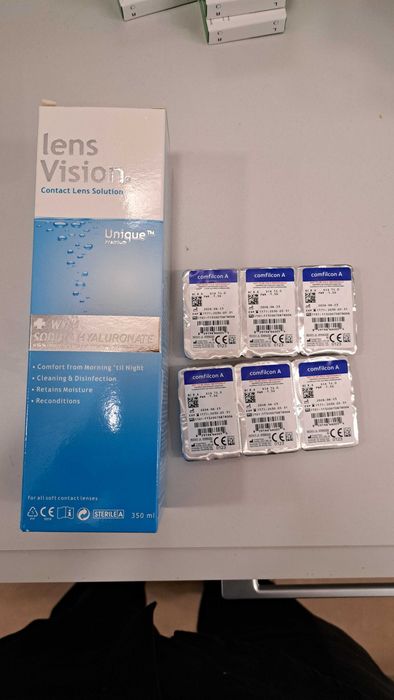soczewki miesięczne cooper vision biofinity 6 szt moc -1,50 + płyn 350ml z pojeminikiem