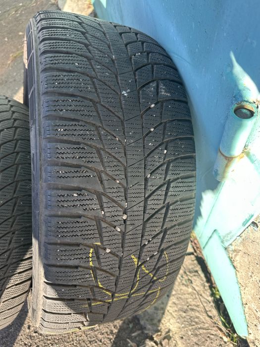 Шини triangle 235/45 r18 зимові
