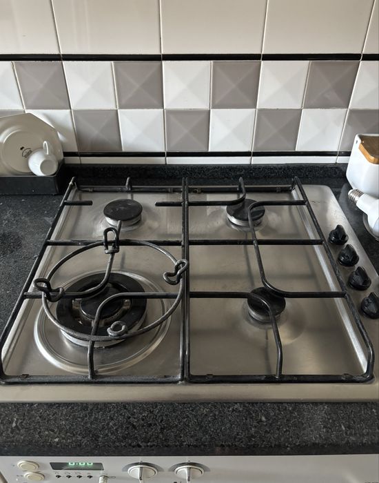 Placa de fogão a gás Bosh a funcionar bem