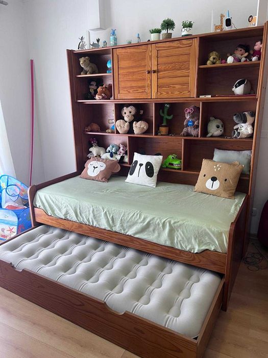 Cama Dupla de solteiro com Colchão