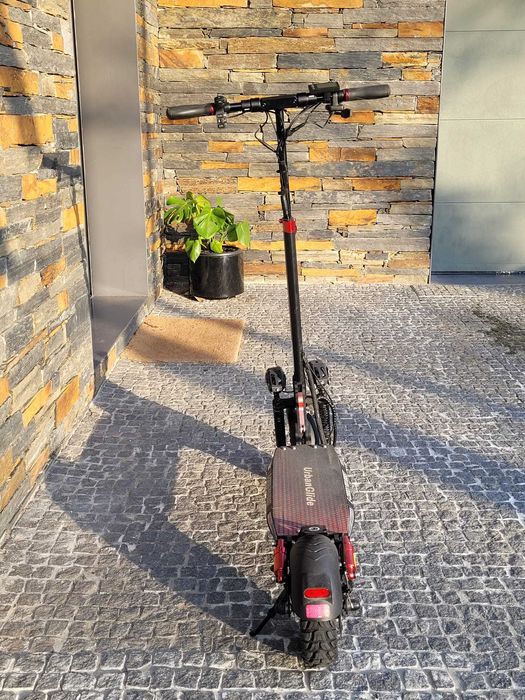 TROTINETE: Modelo: URBANGLIDE ECROSS PRO BOOST