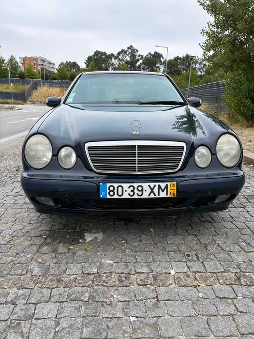 MERCEDES-BENZ E270 CDI ELEGANCE (W210) Diesel Impecável — photo 2