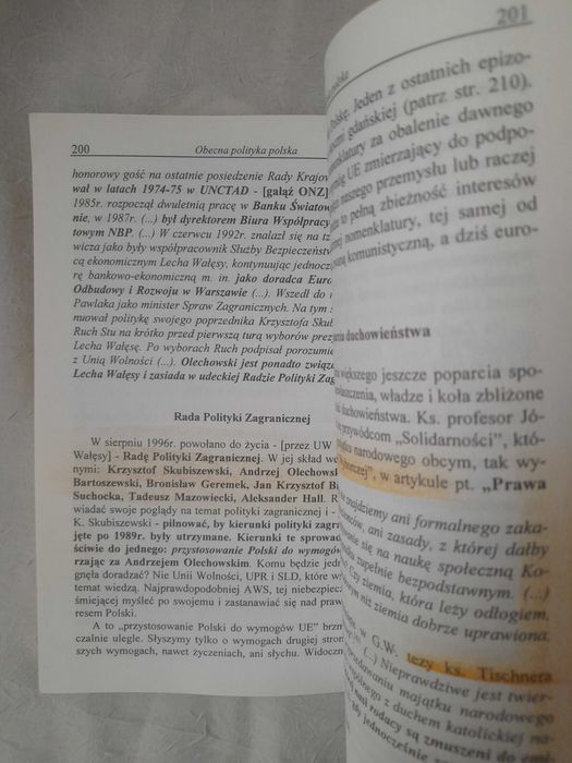Wyprzedaż polskiej ziemii Krzemień Achmatowicz