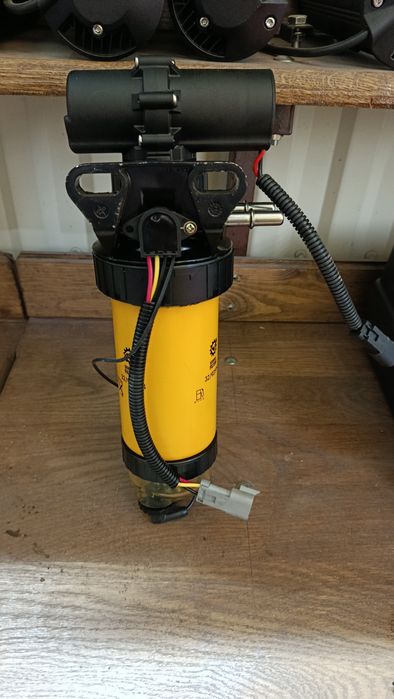 Продам електронасос подачі топлива Jcb 3 cx