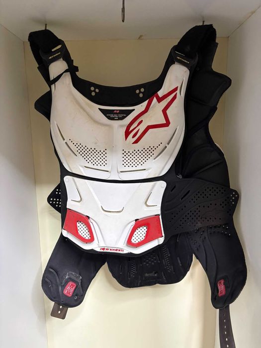 Colete Alpinestars A8
