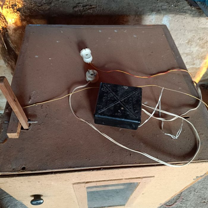 Інкубатор під ремонт