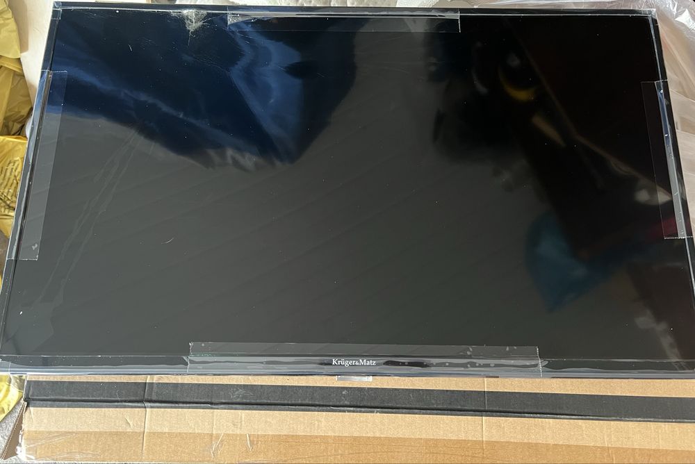 Telewizor 32” Kruger&Matz uszkodzony